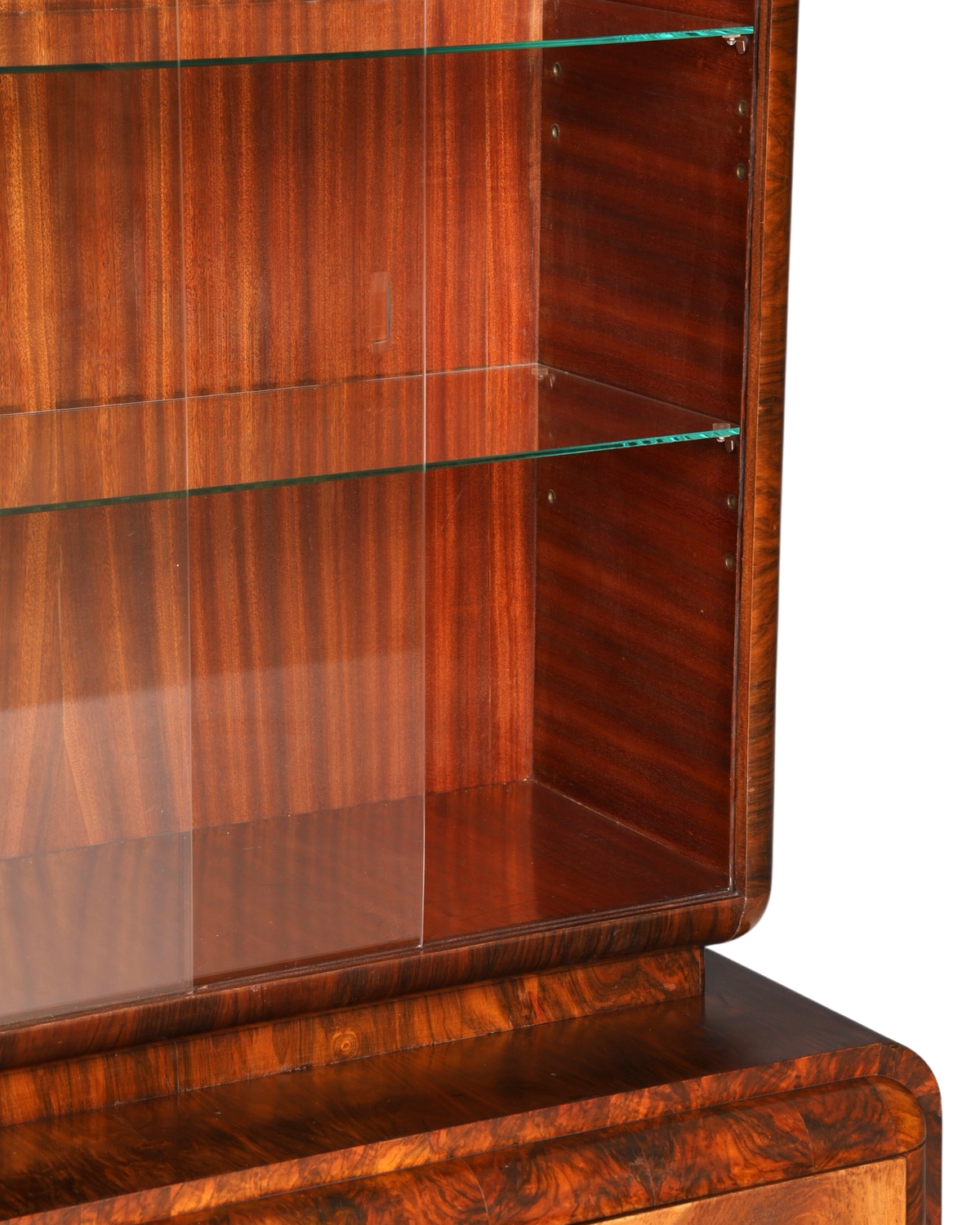 Edle Art Deco Vitrine Nussbaum Vitrine massiv Holz Antik Schrank Regal Vitrinenschrank
