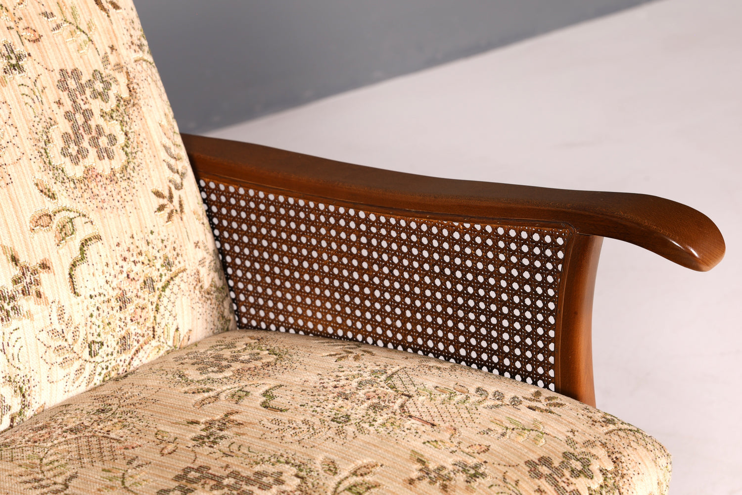 Wunderschöne Chippendale Couch Sofa 3-Sitzer Gästebett Polstersofa Antik Stil Wiener Geflecht Schlafsofa Wohnzimmer Lounge