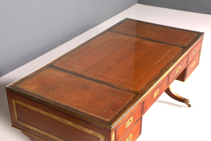 F939 Finish Edler Maritimer Schreibtisch Englischer Military Chest Bürotisch Office Table mit echt Lederauflage
