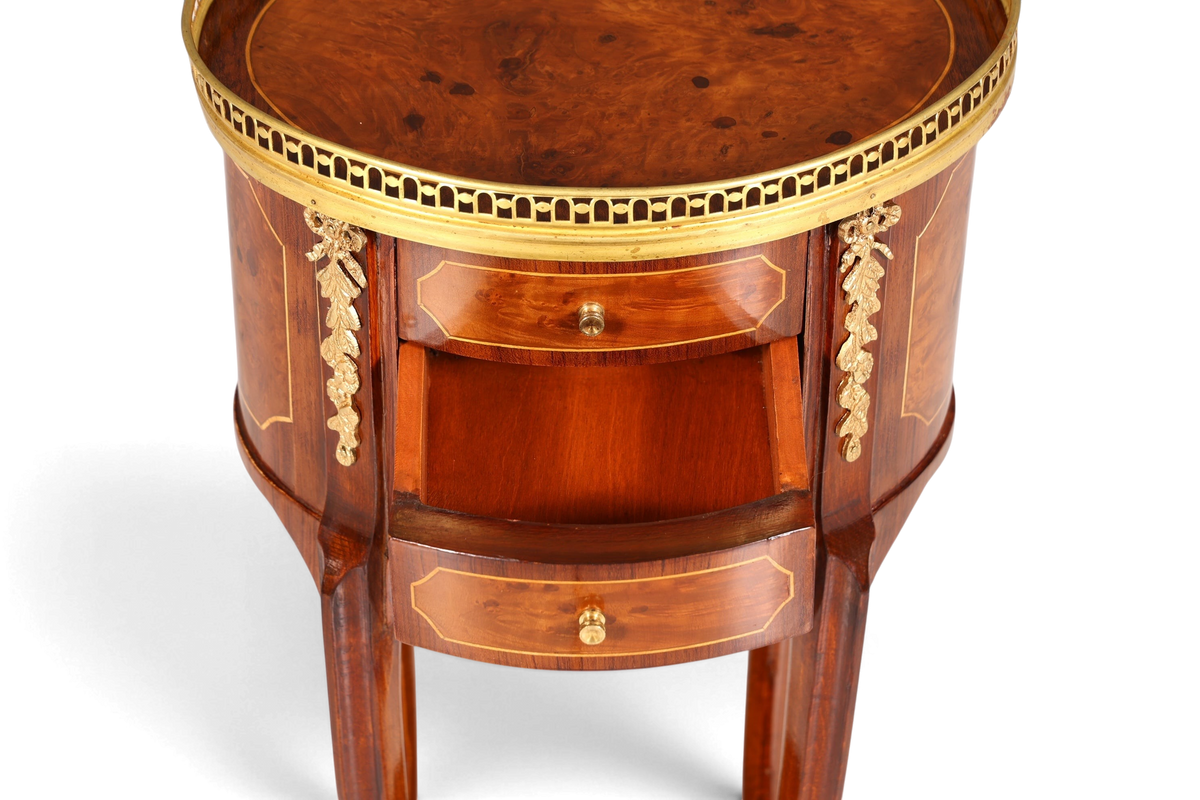 Edler Barock Louis XV Stil Beistelltisch Ablagetisch massiv Kommode Antik Stil