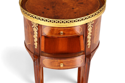 Edler Barock Louis XV Stil Beistelltisch Ablagetisch massiv Kommode Antik Stil