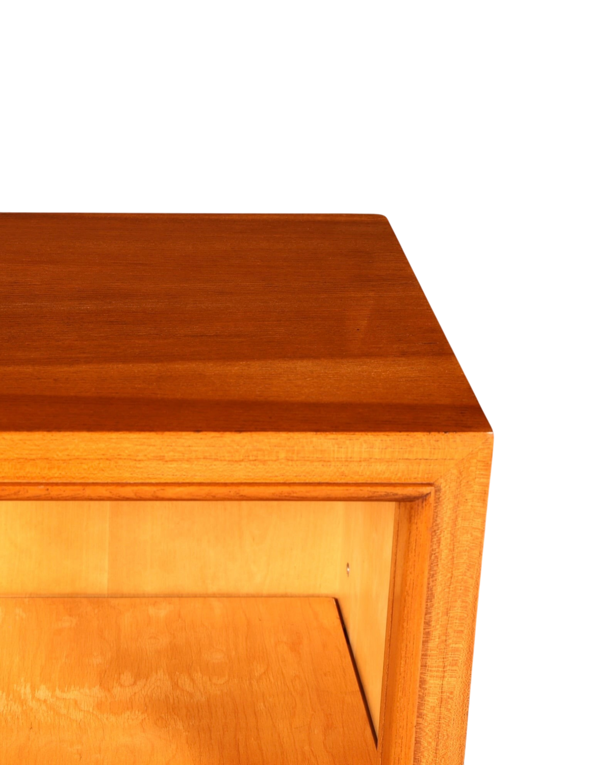 Hauptstadt Möblerei Mid Century Regal aus Holz mit schöner Maserung und hochwertiger Verarbeitung