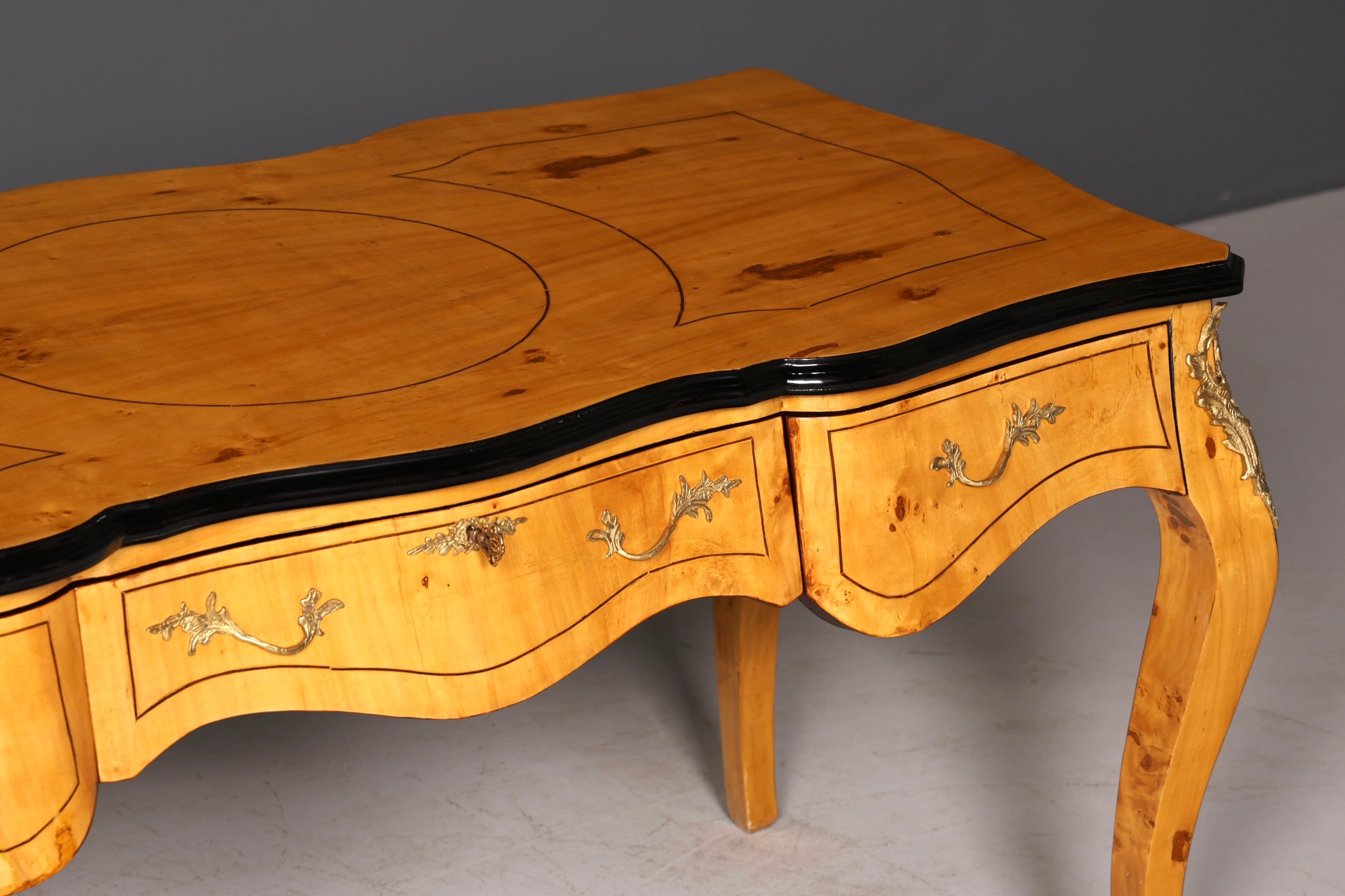Wunderschöner Louis XV Stil Schreibtisch French Office Desk Antik Stil Bürotisch Massivholz