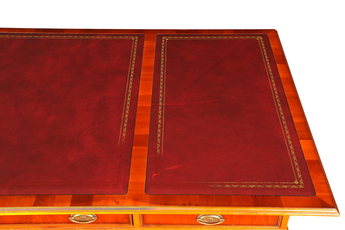 G721 Finish cm HELDENSE Wunderschöner Englischer Schreibtisch Englisch Eibe Desk Leder Auflage Antik Stil Bürotisch Office Desk (Kopie)