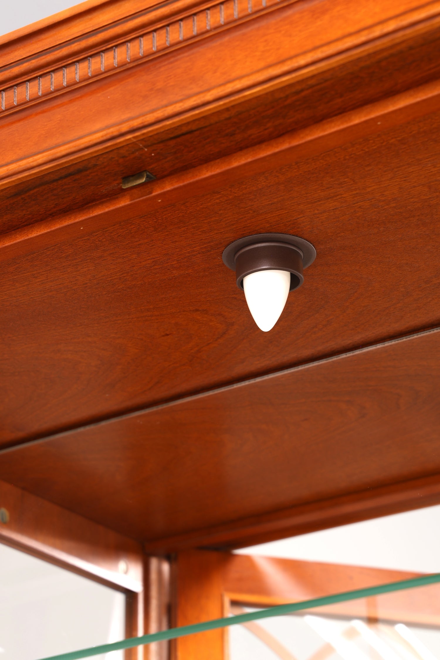 Wunderschöne Englische Vitrine Eibe Bücherschrank Buffet Antik Stil Glasvitrine