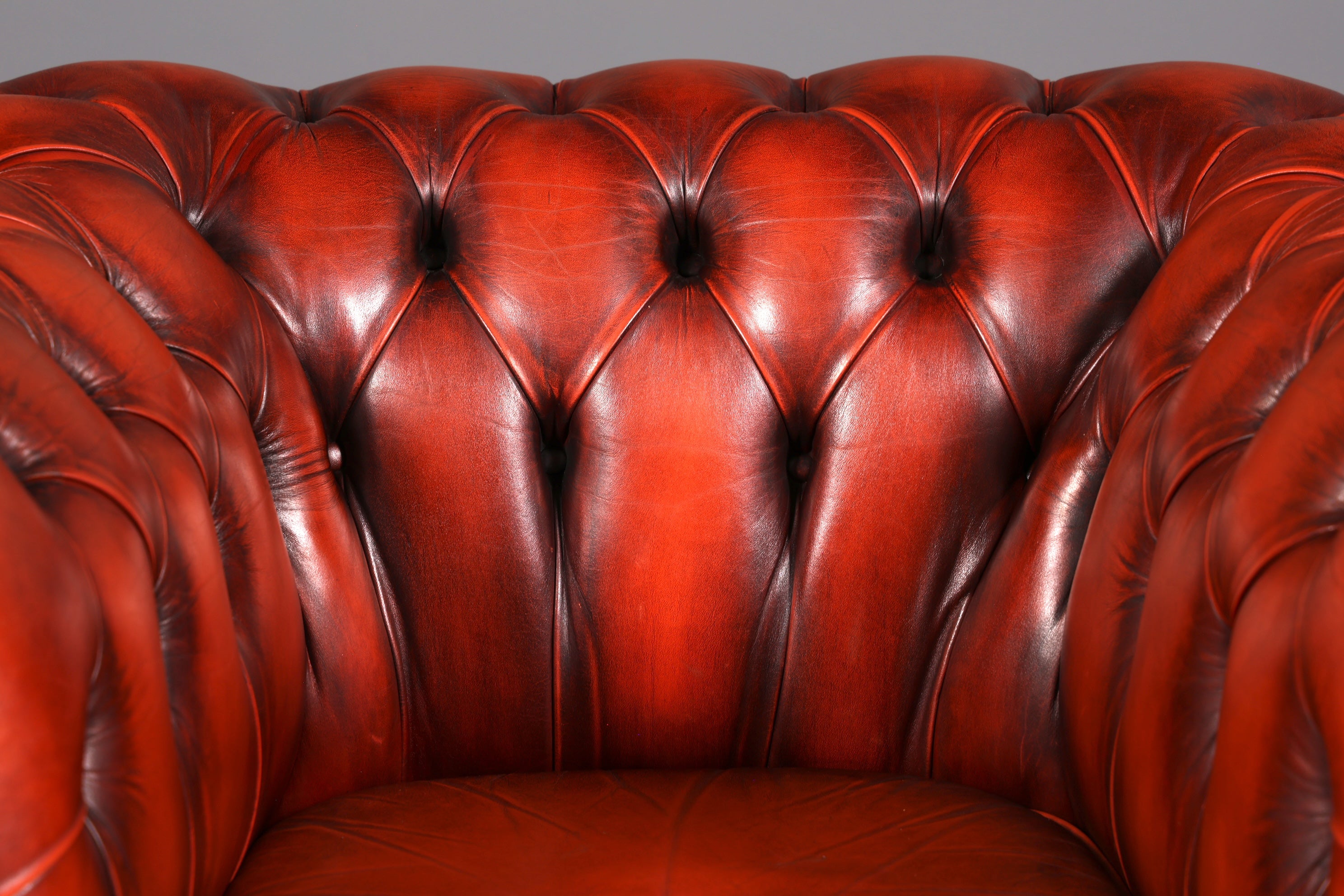 Stilvoller Original Chesterfield Sessel Englischer Armlehnsessel Englisch Herrensessel 1 von 2