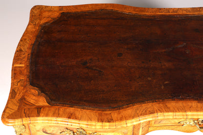 Majestätischer Original Louis XV Schreibtisch 1780 Bureau Plat French Desk echt Leder Antik Bürotisch Office Desk