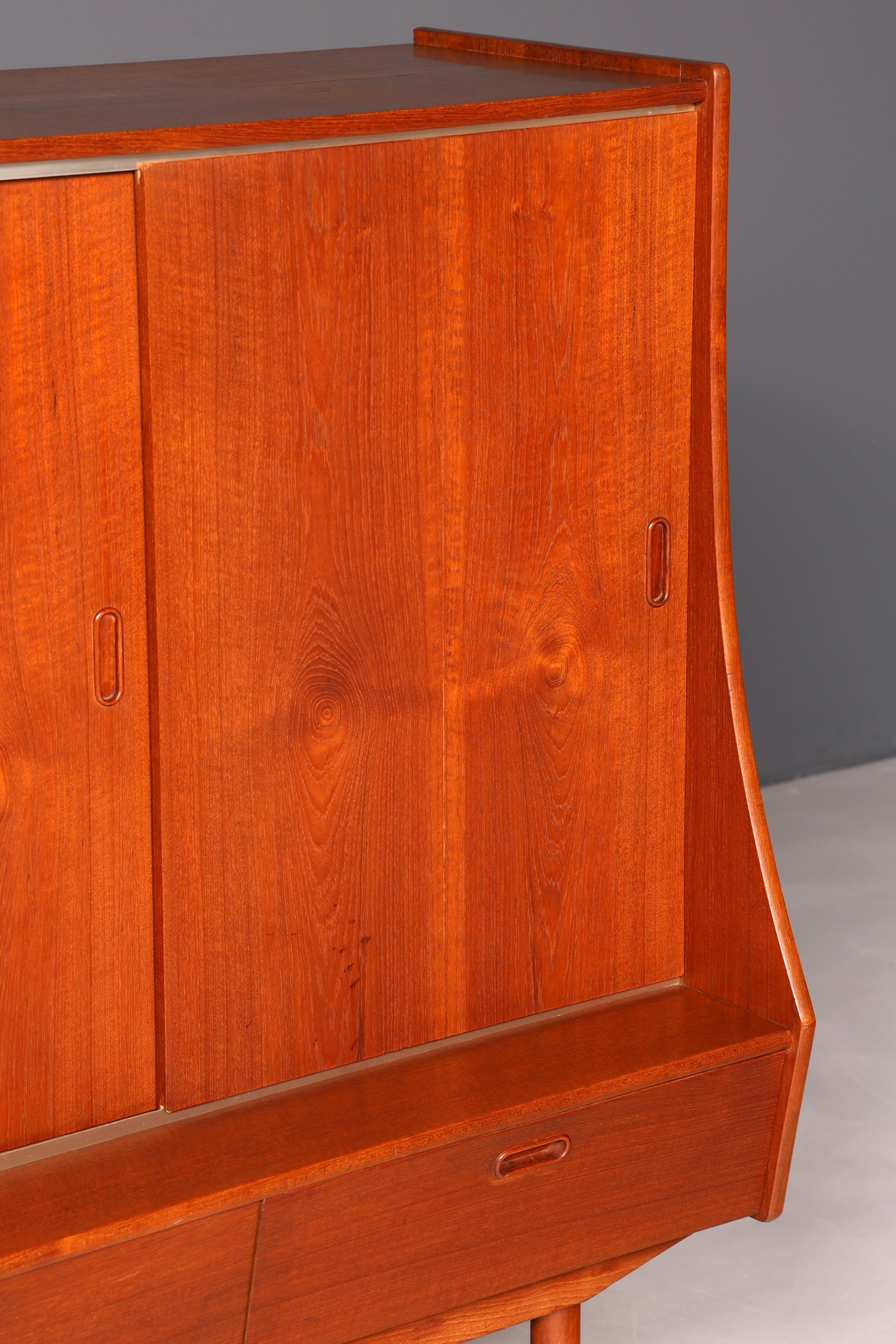 Traumhaftes Mid Century Sideboard Teak Highboard Schrank Vintage Danish Design Kommode