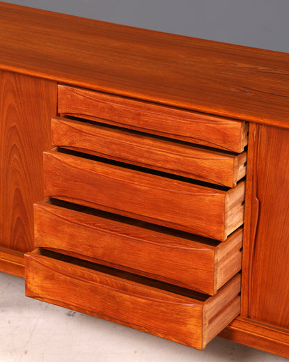 Beautiful Dyrlund mid-century teak sideboard, Danish design, vintage cabinet dresser