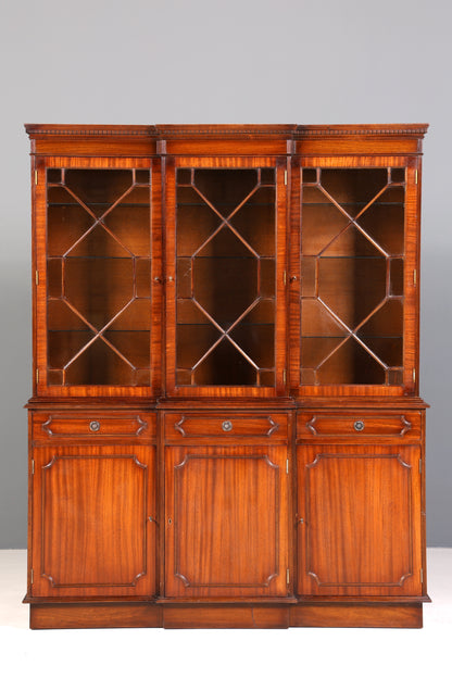 Wunderschöne Englische Vitrine Bibliothek Bücherschrank UK Buffet Schrank 60s Jahre