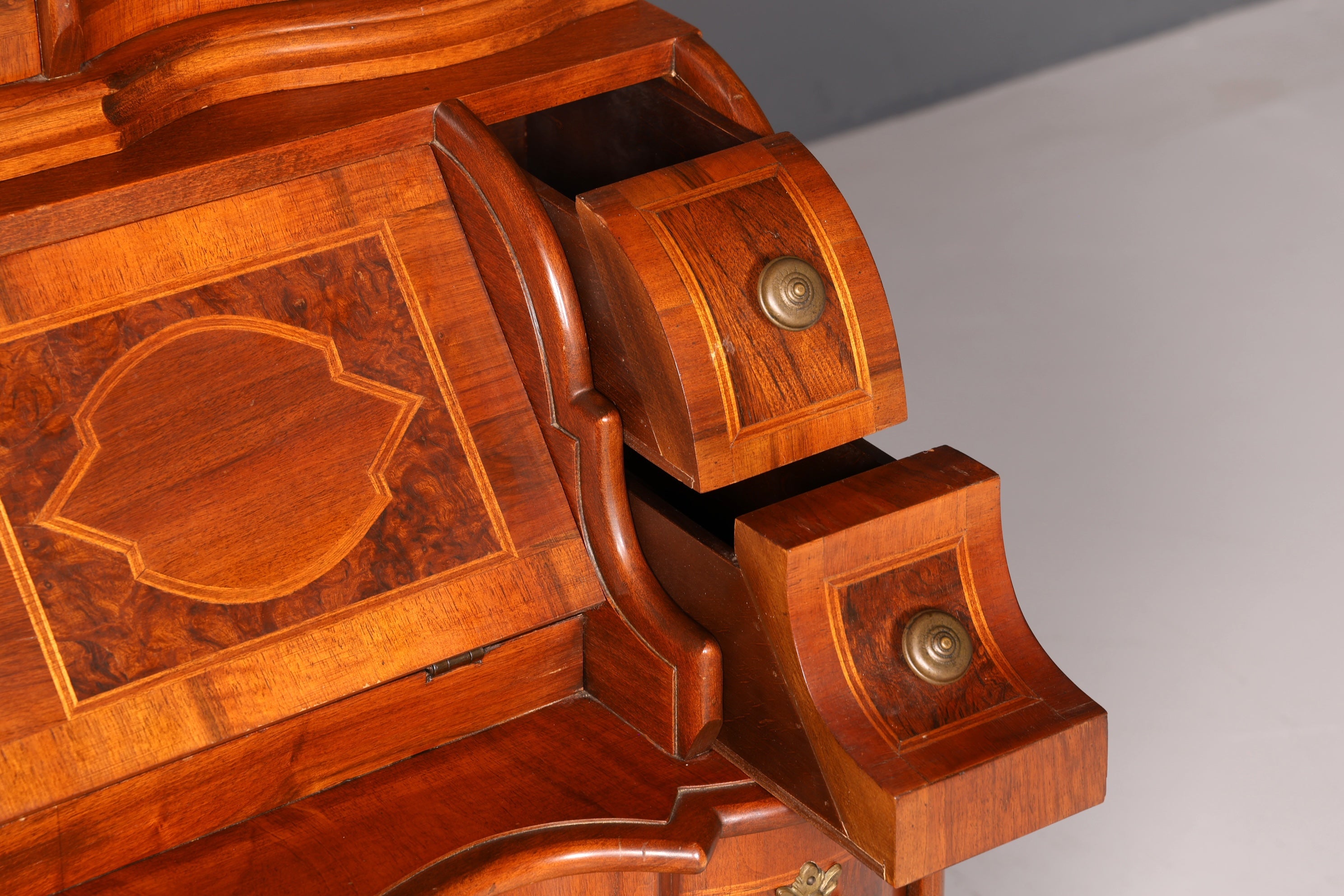 Beeindruckender Barock Aufsatzsekretär Sekretär Schreibschrank Tabernakel Antik Stil Massivholz Vintage