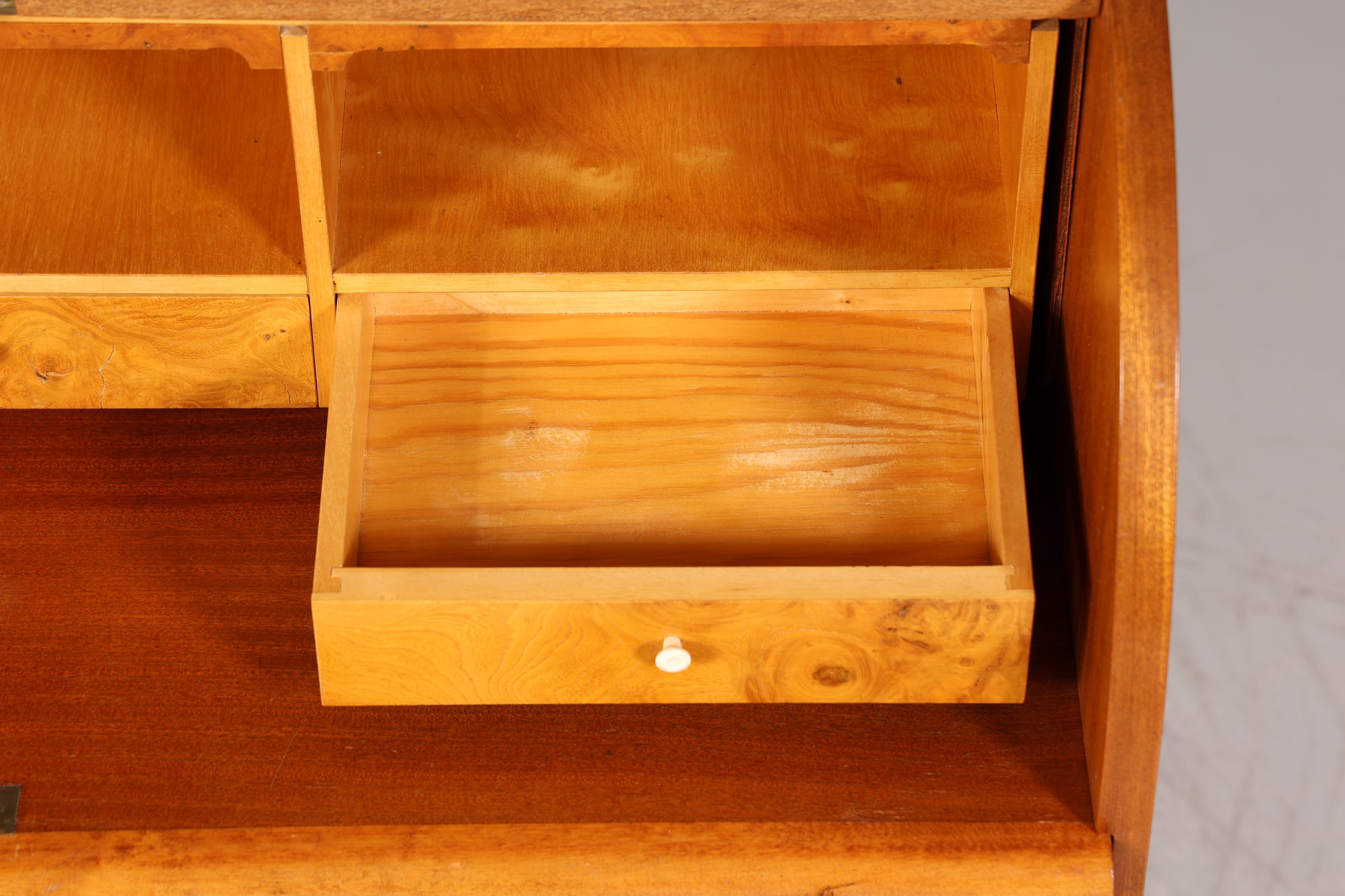 Traumhafter Mid Century Rollladen Sekretär echt Holz Büro Schrank Retro Schreibkommode