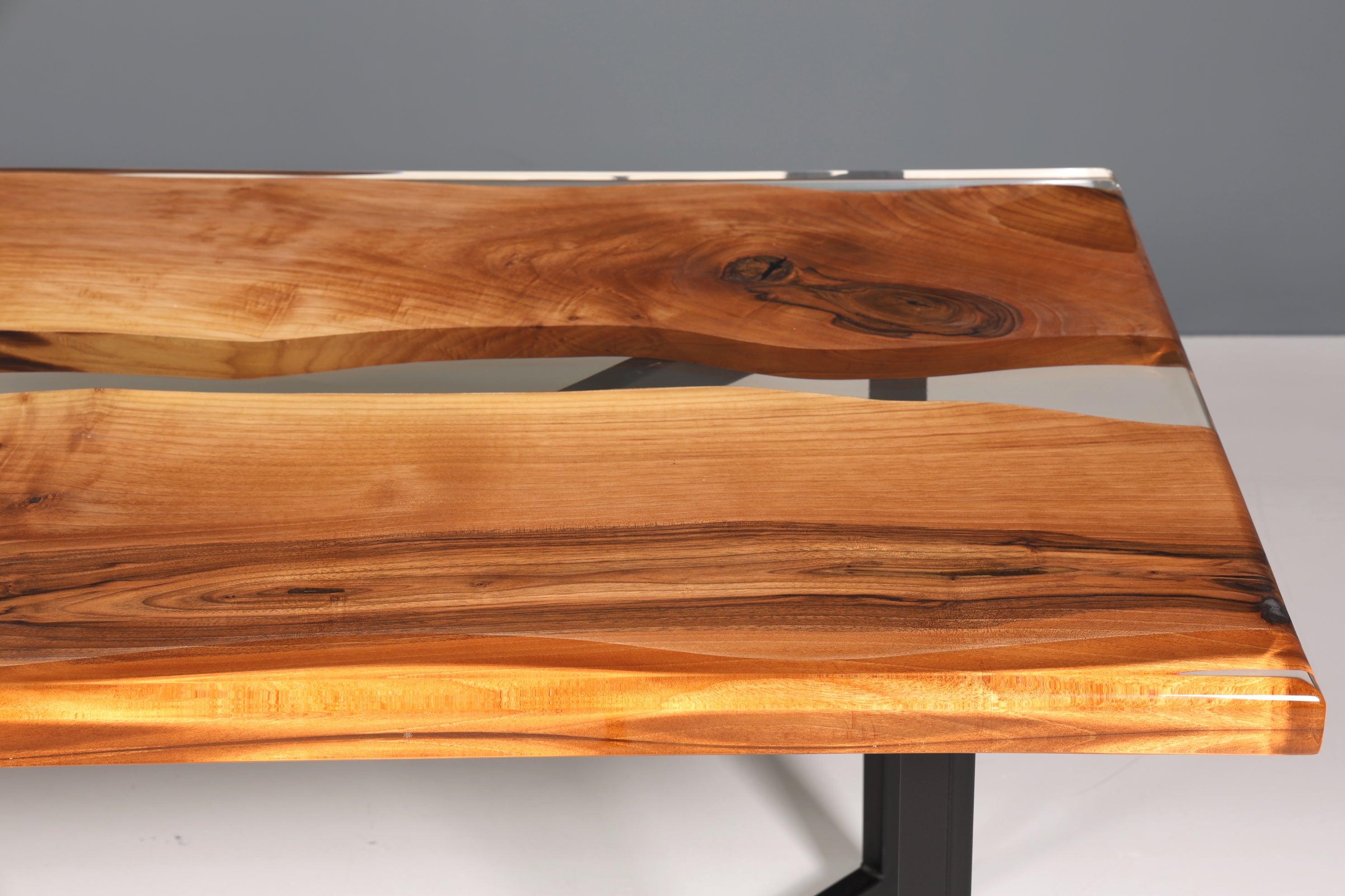 Wunderschöner Epoxidharz Tisch 220-90 cm Epoxy Nussbaum massiv Holz Esszimmer Tisch