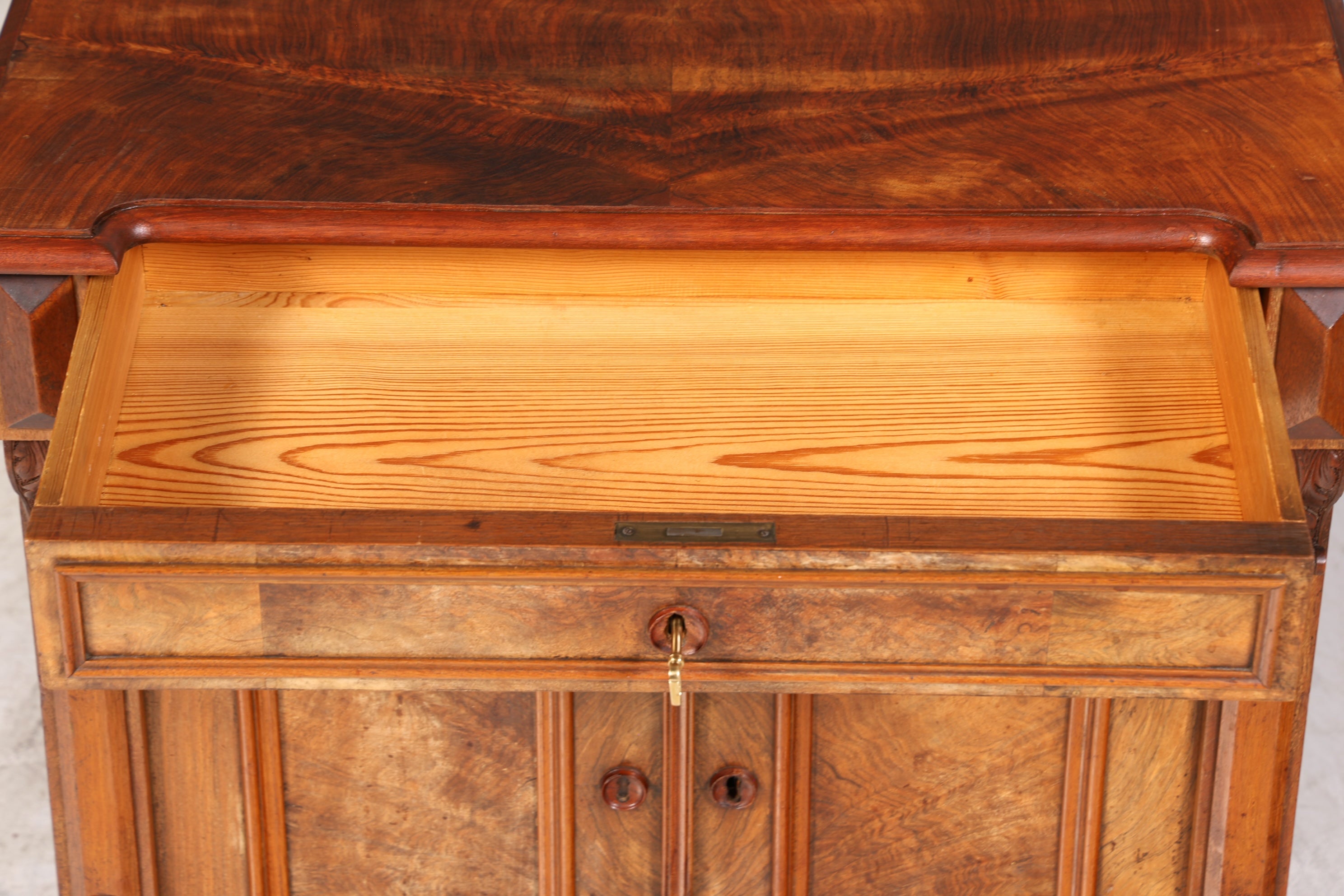 Wunderschöner Louis Philippe Schrank um 1890 Antik Gründerzeit Kommode Sideboard