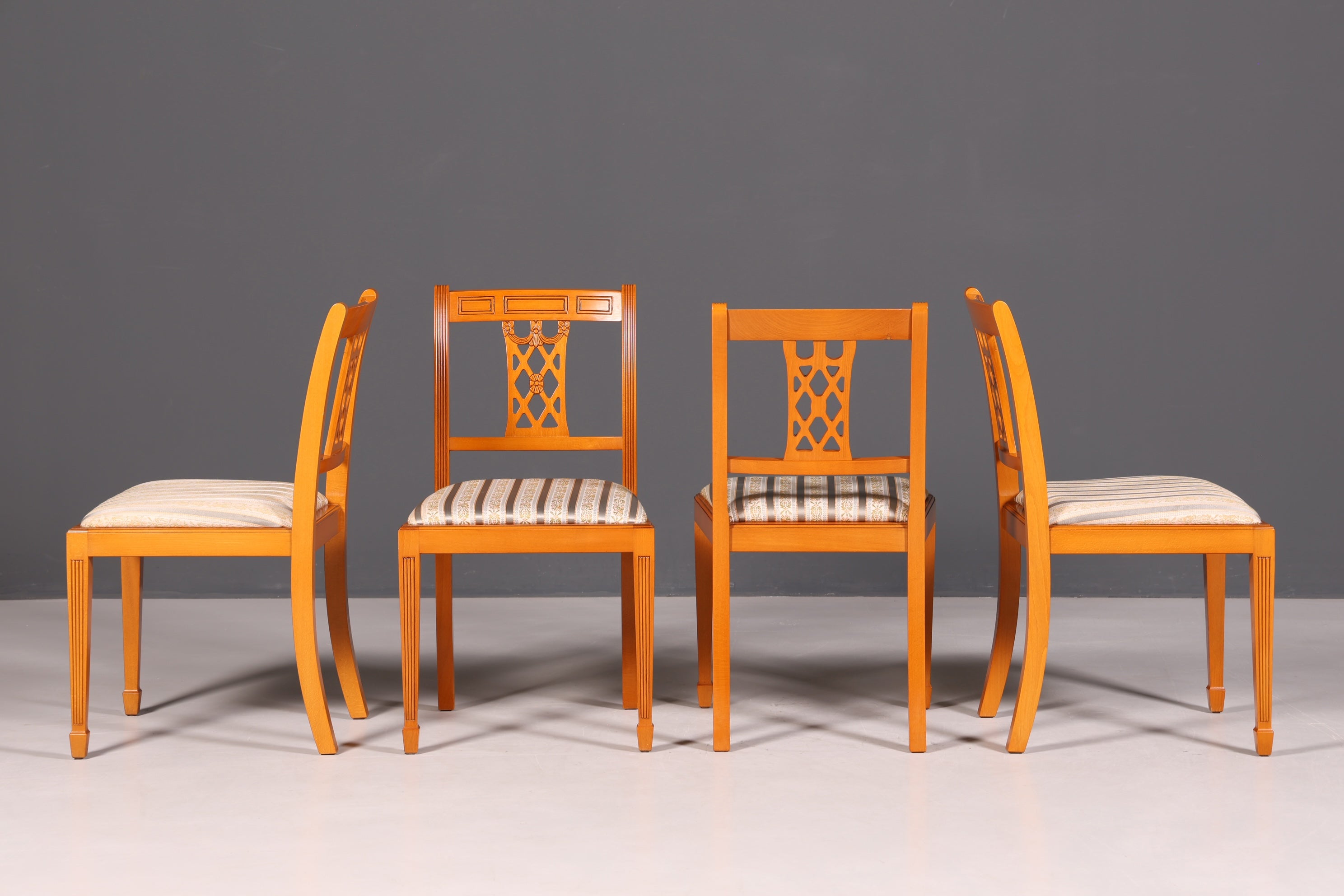 G091 Finish cm 4x Edle Englische Stühle Englisch Dining Chairs Antik 60er Jahre Regency Küchenstühle Stuhlset (Kopie)