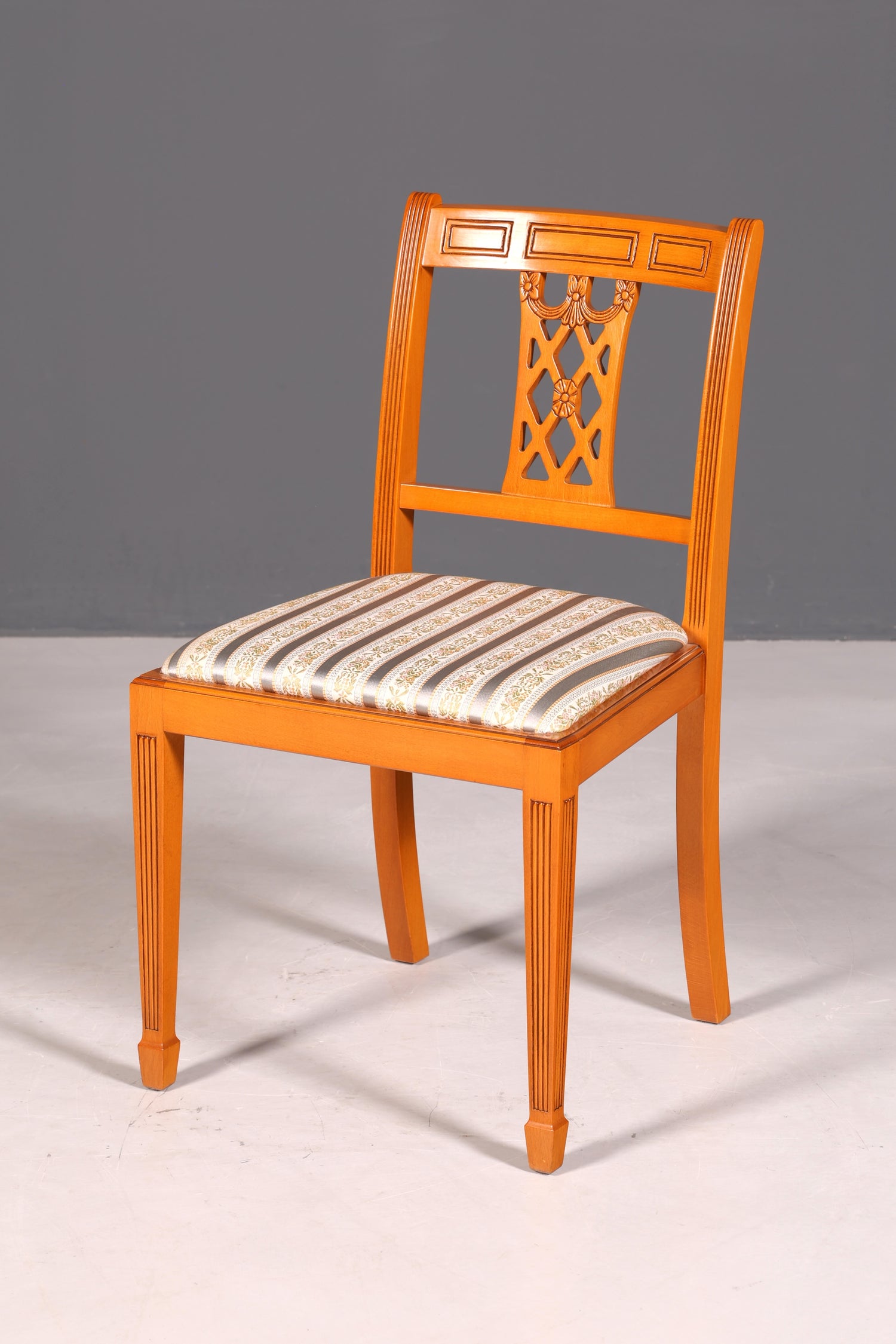 G091 Finish cm 4x Edle Englische Stühle Englisch Dining Chairs Antik 60er Jahre Regency Küchenstühle Stuhlset (Kopie)