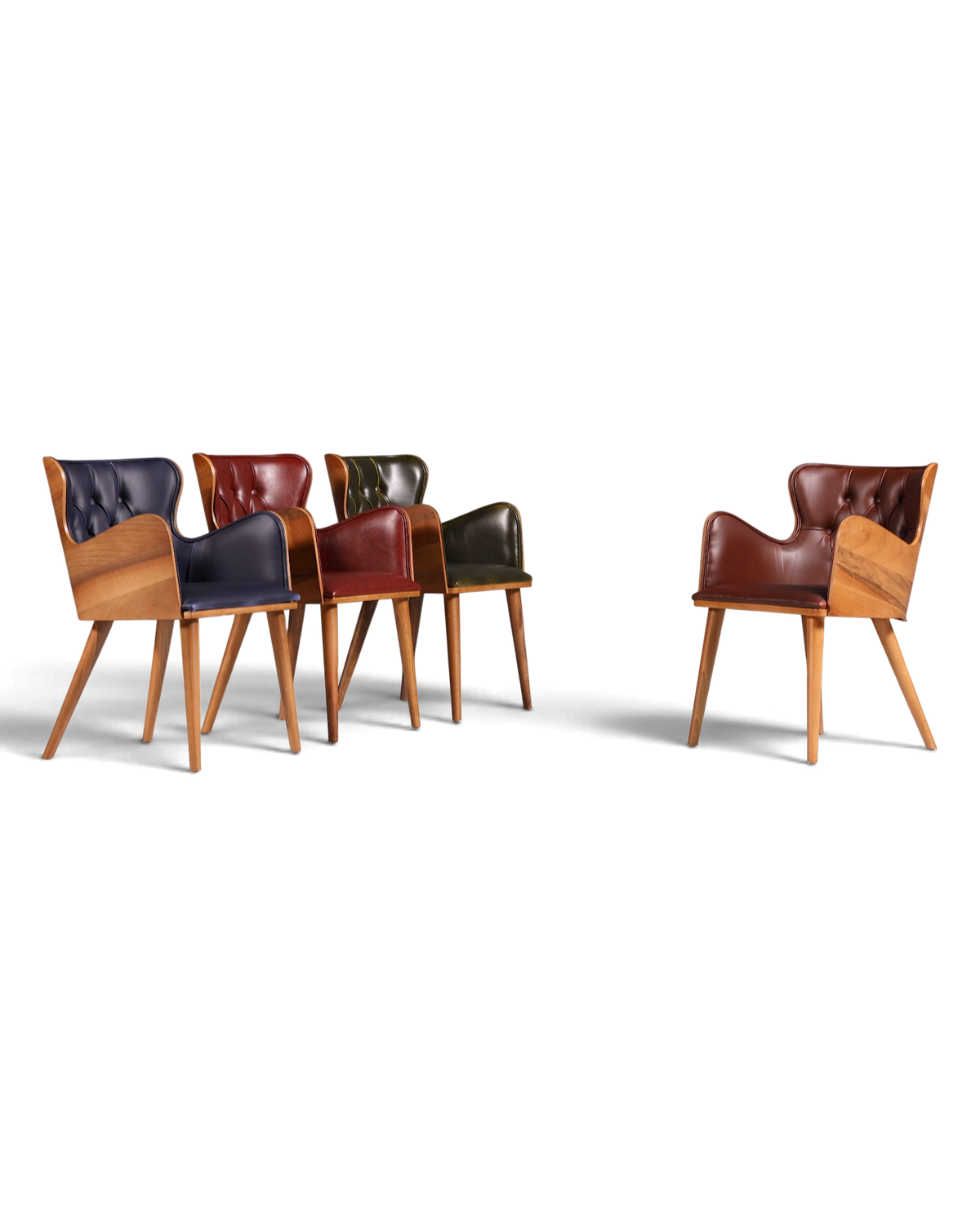 Wunderschöner Chesterfield Stil Stuhl "León Brown" Armlehnstuhl Nussbaum Esszimmerstuhl Sekretär Stuhl