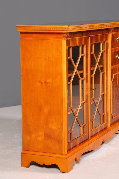 Wunderschönes Englisches Sideboard echt Holz Eibe Vitrine Antik Regal Schrank