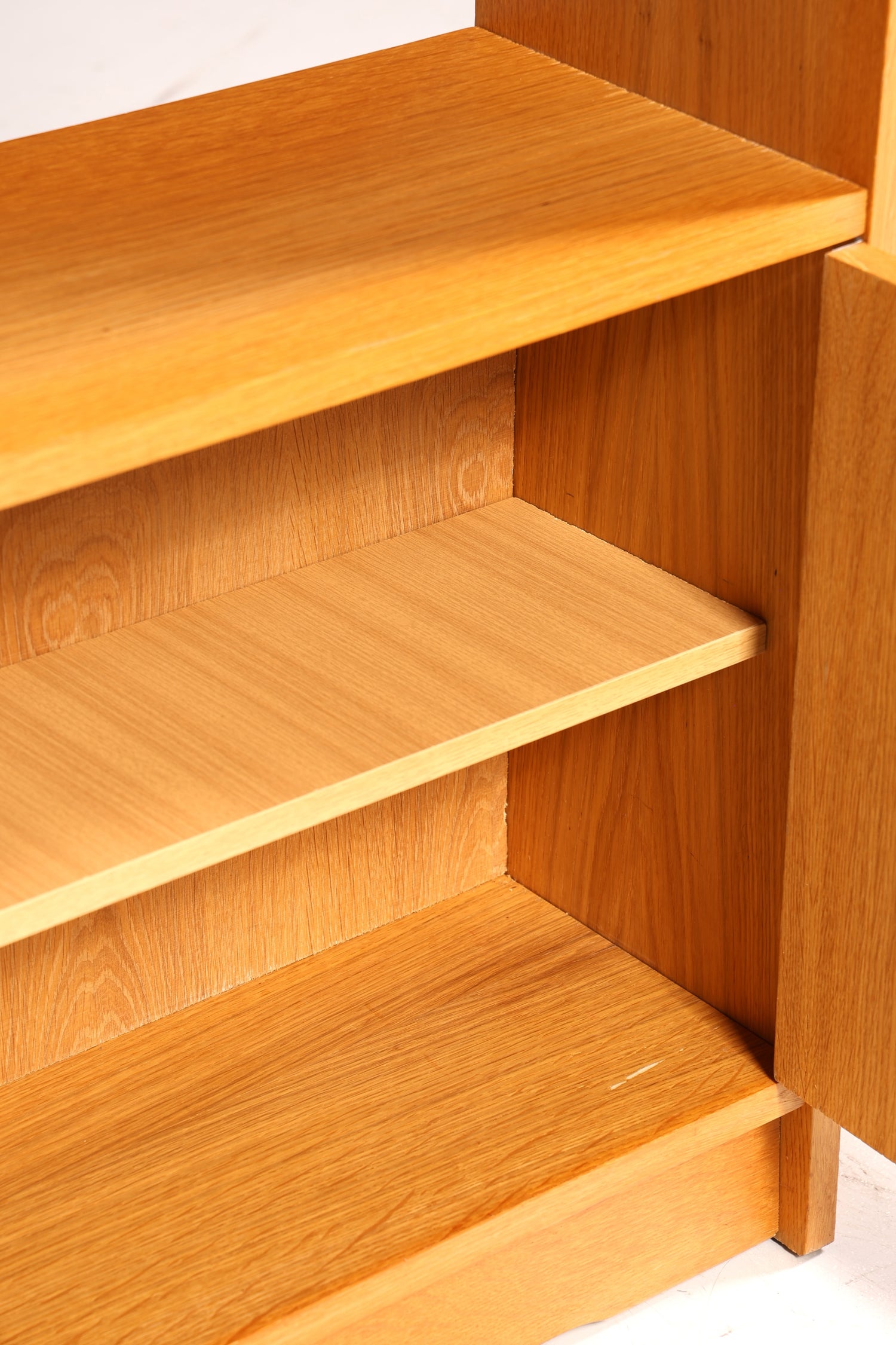 Wunderschönes Hellerau Regal Vintage Mid Century Bücherregal Buchablage Schrank