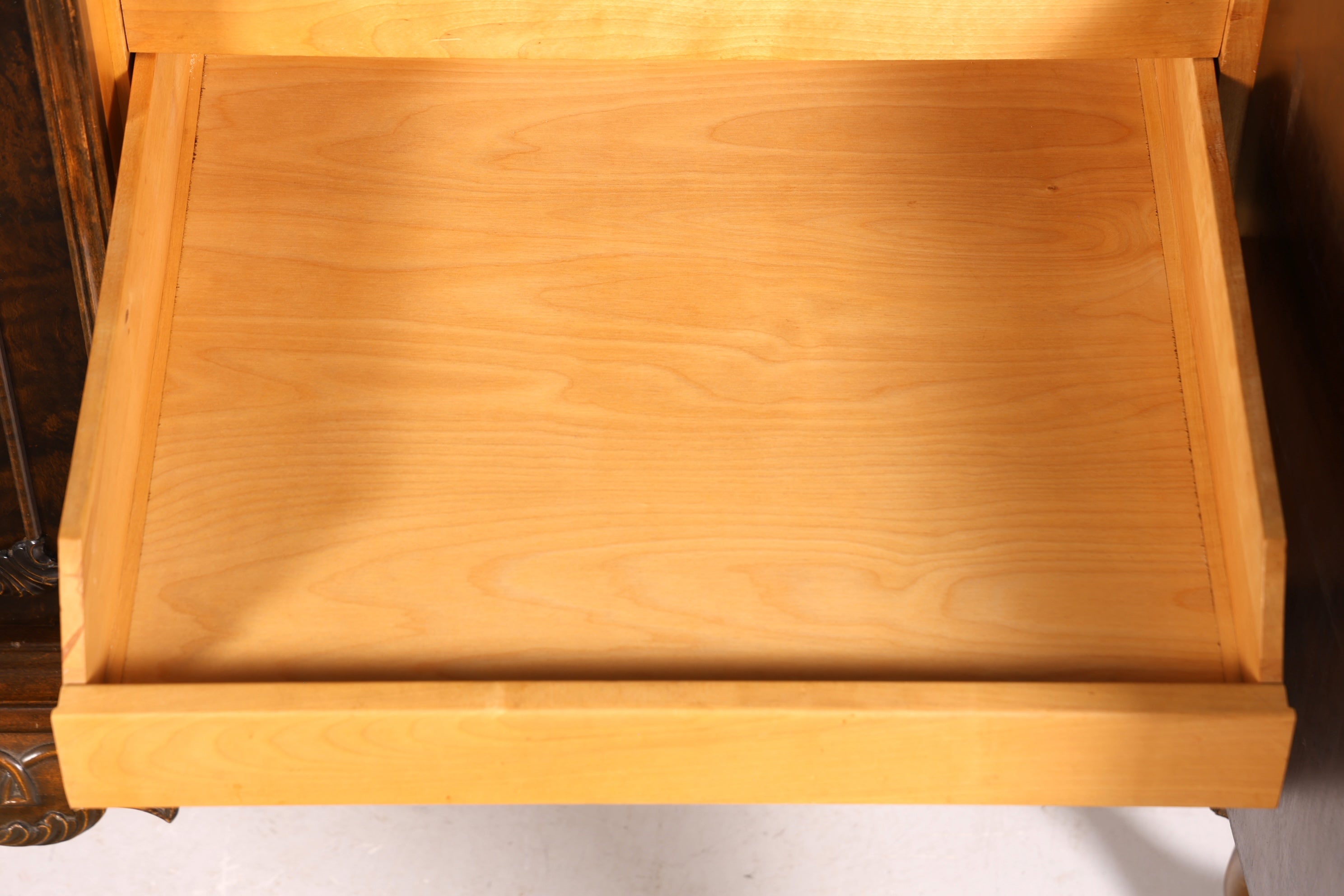 Traumhaftes Chippendale Sideboard Barock Stil Schrank Antik 50s 60s TV Kommode