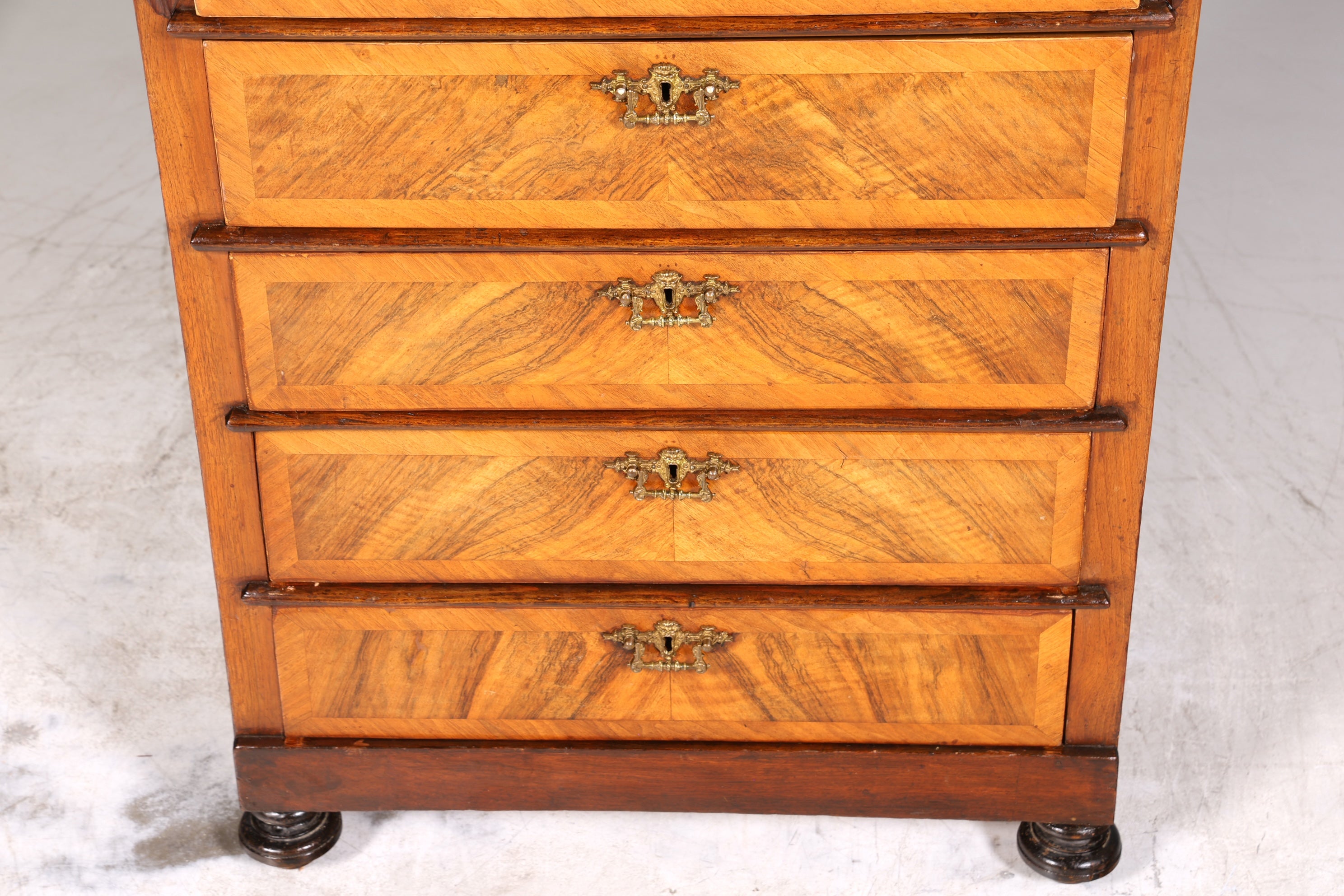 Stilvolle Gründerzeit Kommode um 1890 Jugendstil Vertiko Antik Chiffoniere Wäschekommode