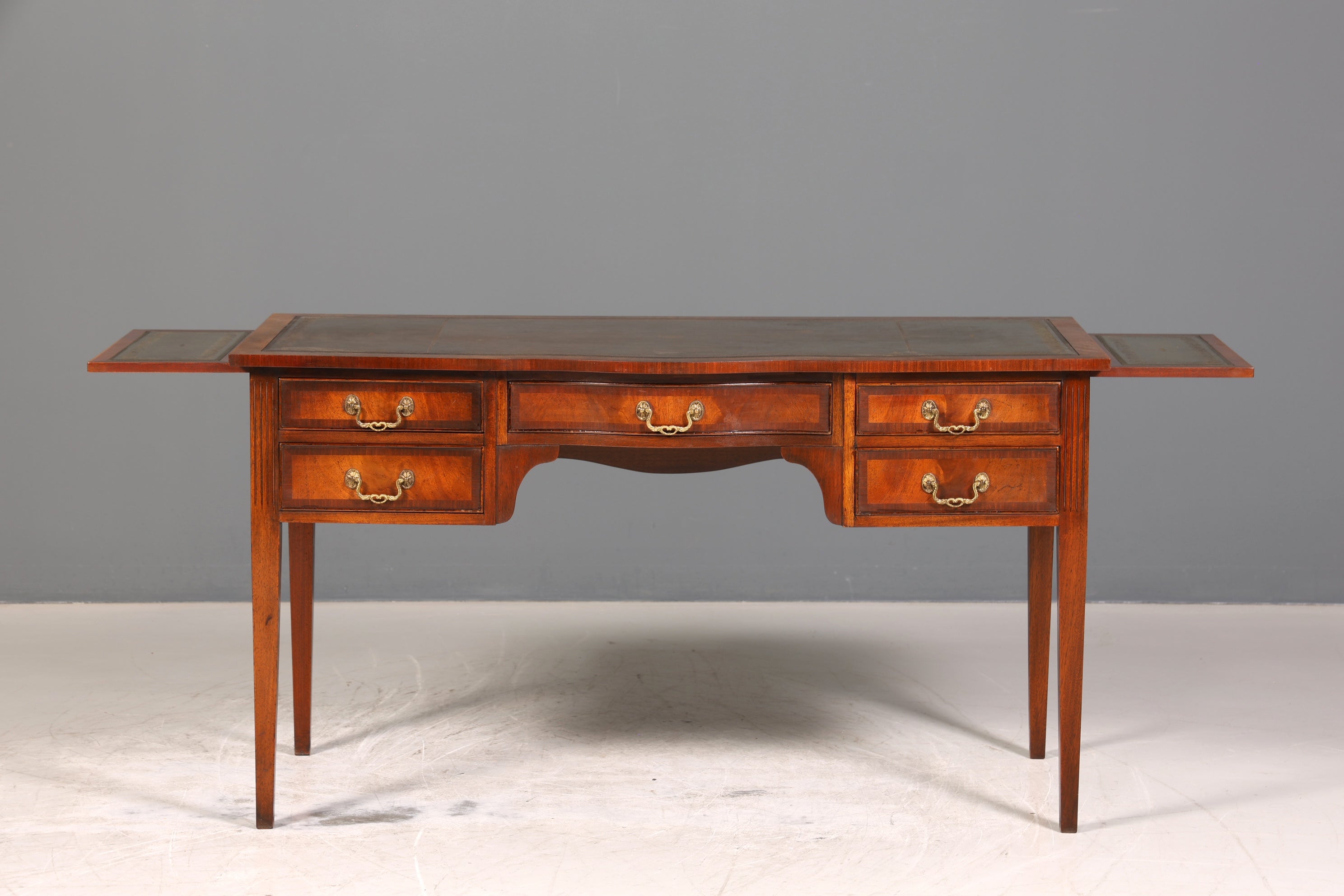 Wunderschöner Englischer Schreibtisch echt Lederauflage Bürotisch Antik Stil Office Desk