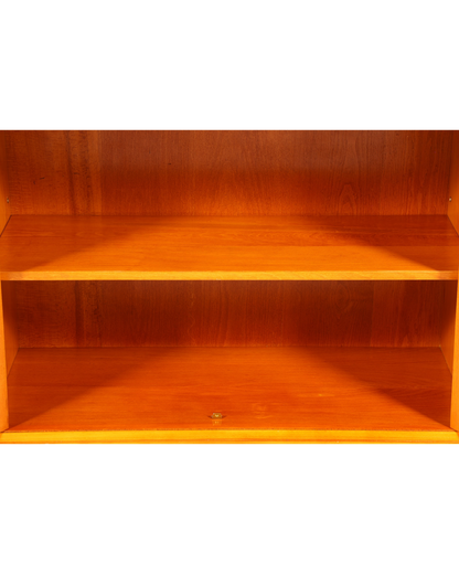 Traumhaftes Englisches Sideboard Eibe Schrank Antik Stil Buffetschrank Kommode
