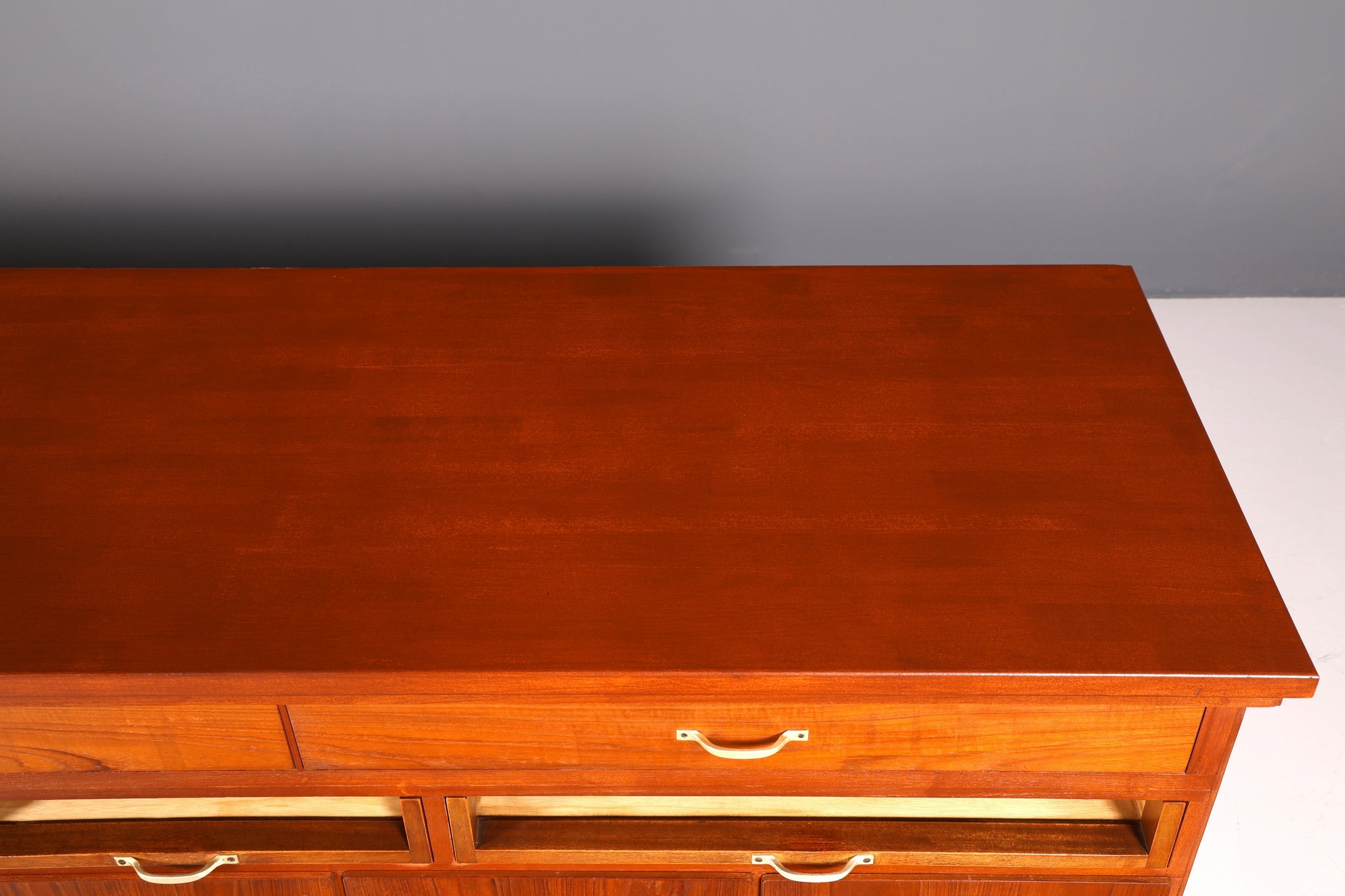 Beeindruckende XXL Mid Century Kommode Vintage Bauhaus Apotheker Schrank Retro Schubladenkommode