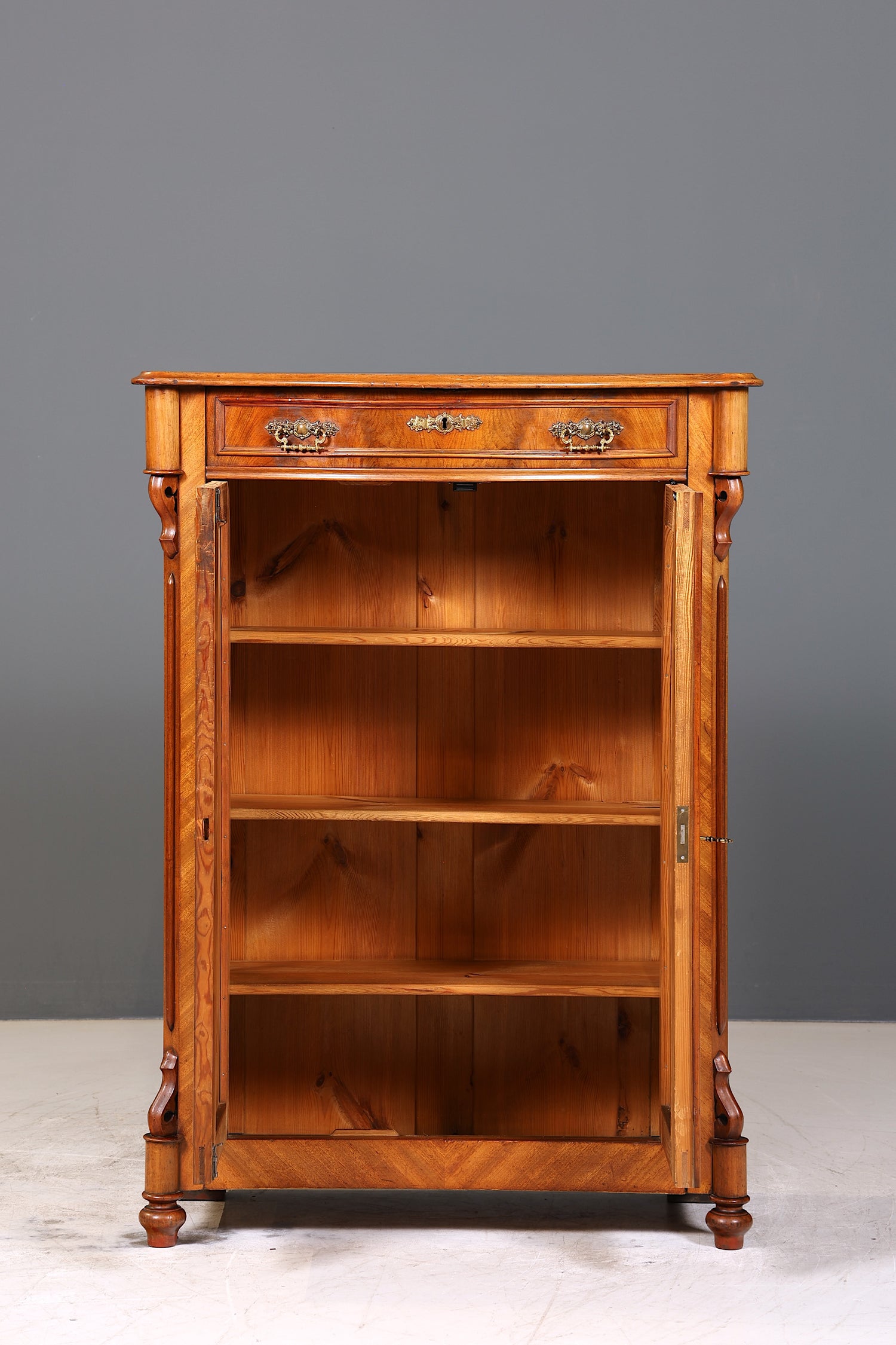 Traumhafter Louis Philippe Schrank um 1880 Gründerzeit Vertiko Kommode