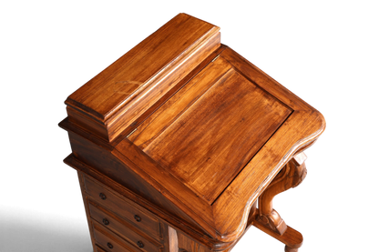 Hauptstadt Möblerei englischer Davenport Schreibtisch aus Holz mit schräger Schreibklappe im viktorianischen Stil