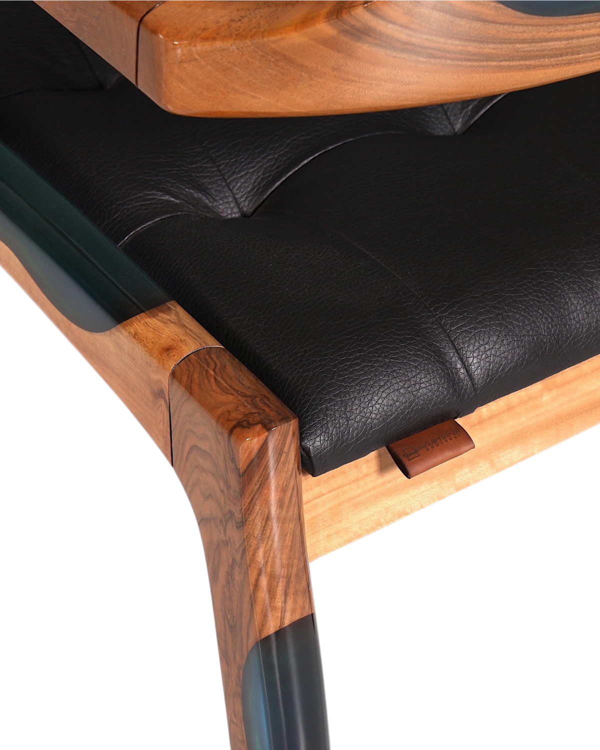 Epoxy Sessel "Arnson Plus Blue" Epoxidharz Armlehnsessel Massiv Nussbaum Sekretär Stuhl