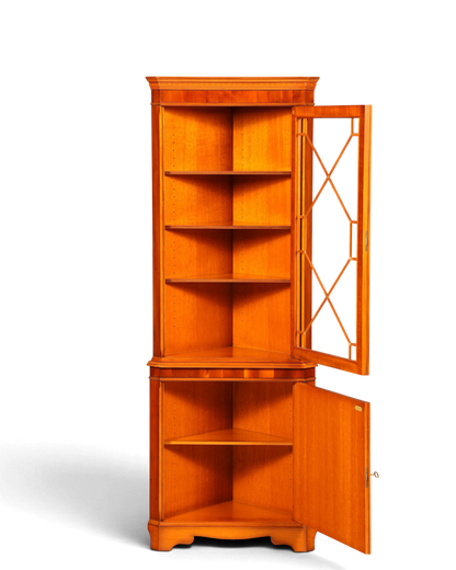 Hauptstadt Möblerei englische Eckvitrine aus Eibenholz mit Sprossentür und höhenverstellbaren Regalböden im Vintage-Stil