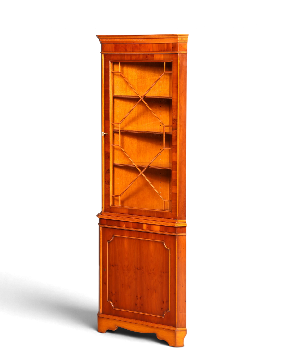 Hauptstadt Möblerei englische Eckvitrine aus Eibenholz mit Glasfront und Sprossentür im antiken Vintage-Stil