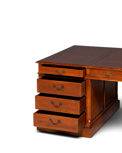 Hauptstadt Möblerei englischer XXL Partnerdesk aus massivem Holz mit offenen Schubladen im Vintage-Stil