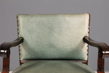 Beautiful Neo-Renaissance armchair from the Gründerzeit period, antique, circa 1910, suitable for a gentleman’s room