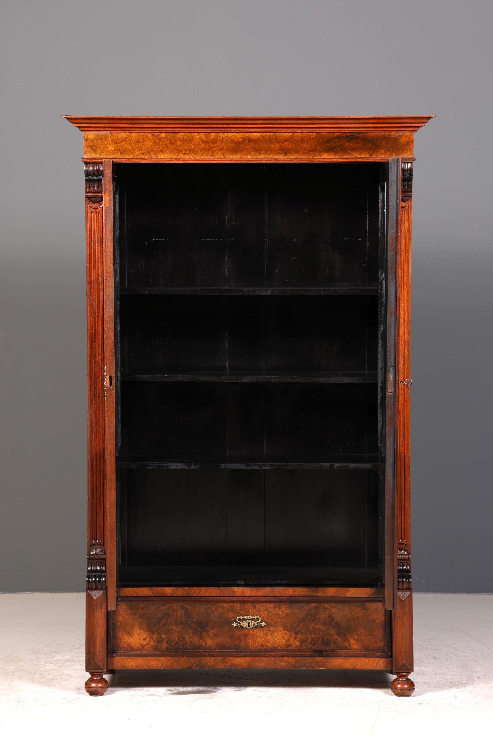 Edler Gründerzeit Vitrine Schrank um 1880 Kleiderschrank Antik Louis Philippe Wäscheschrank