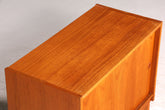 Traumhafter Mid Century Schrank Teak Holz Schiebetür Kommode Danish Design Sideboard 1 von 2