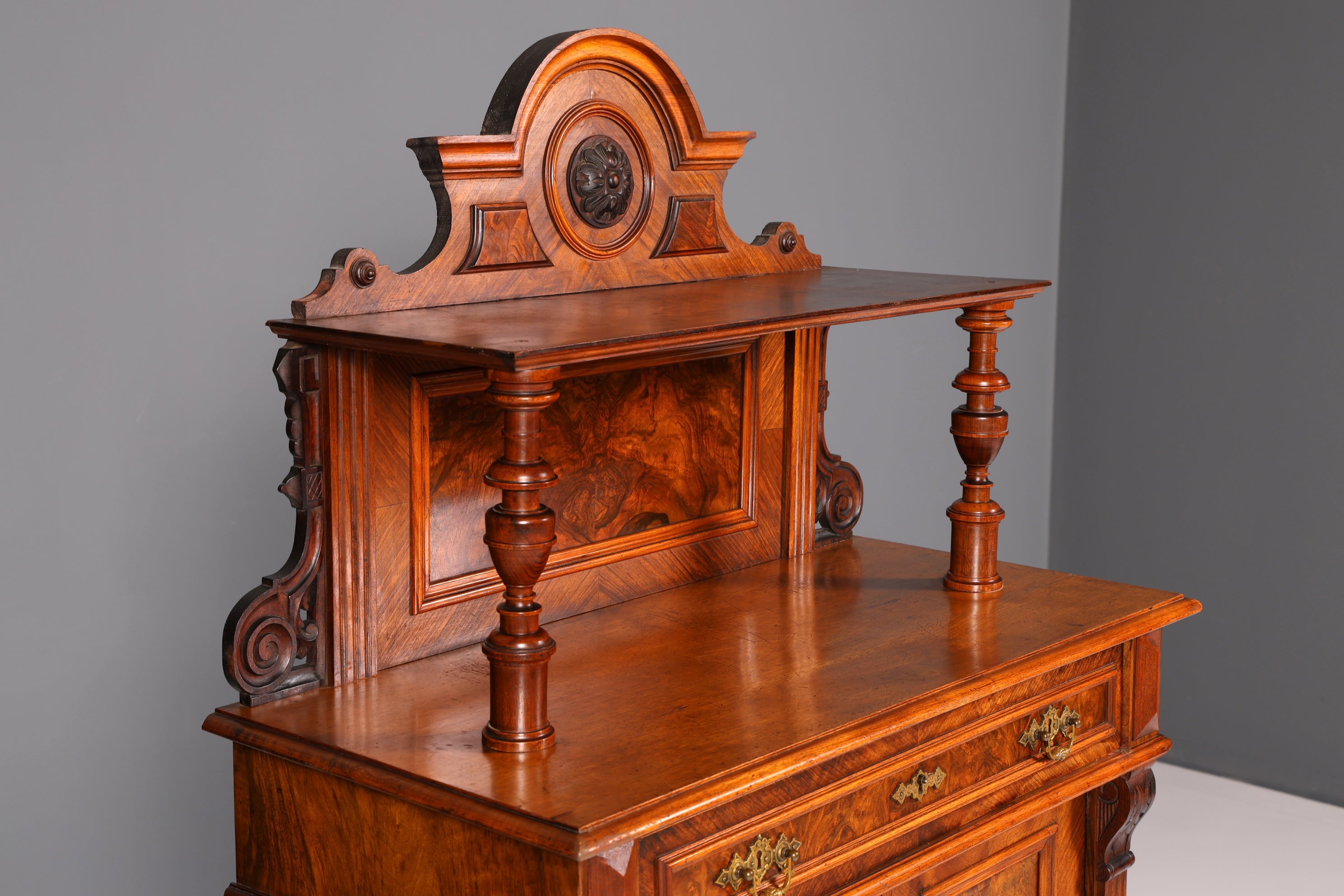 Traumhaftes Gründerzeit Vertiko mit Aufsatz Jugendstil Schrank Antik Highboard Buffet Kommode Vintage