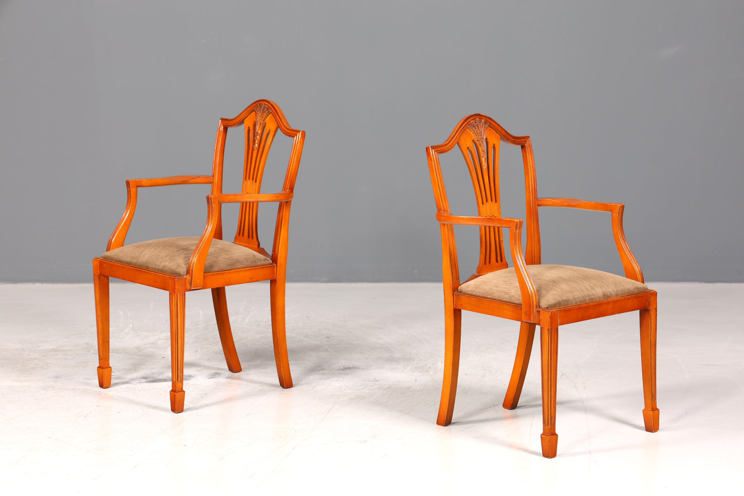 Edler Englischer Stuhl im Hepplewithe Stil Englisch Armlehnstuhl Dining Chair Küchenstuhl Sekretär Stuhl 2 von 2