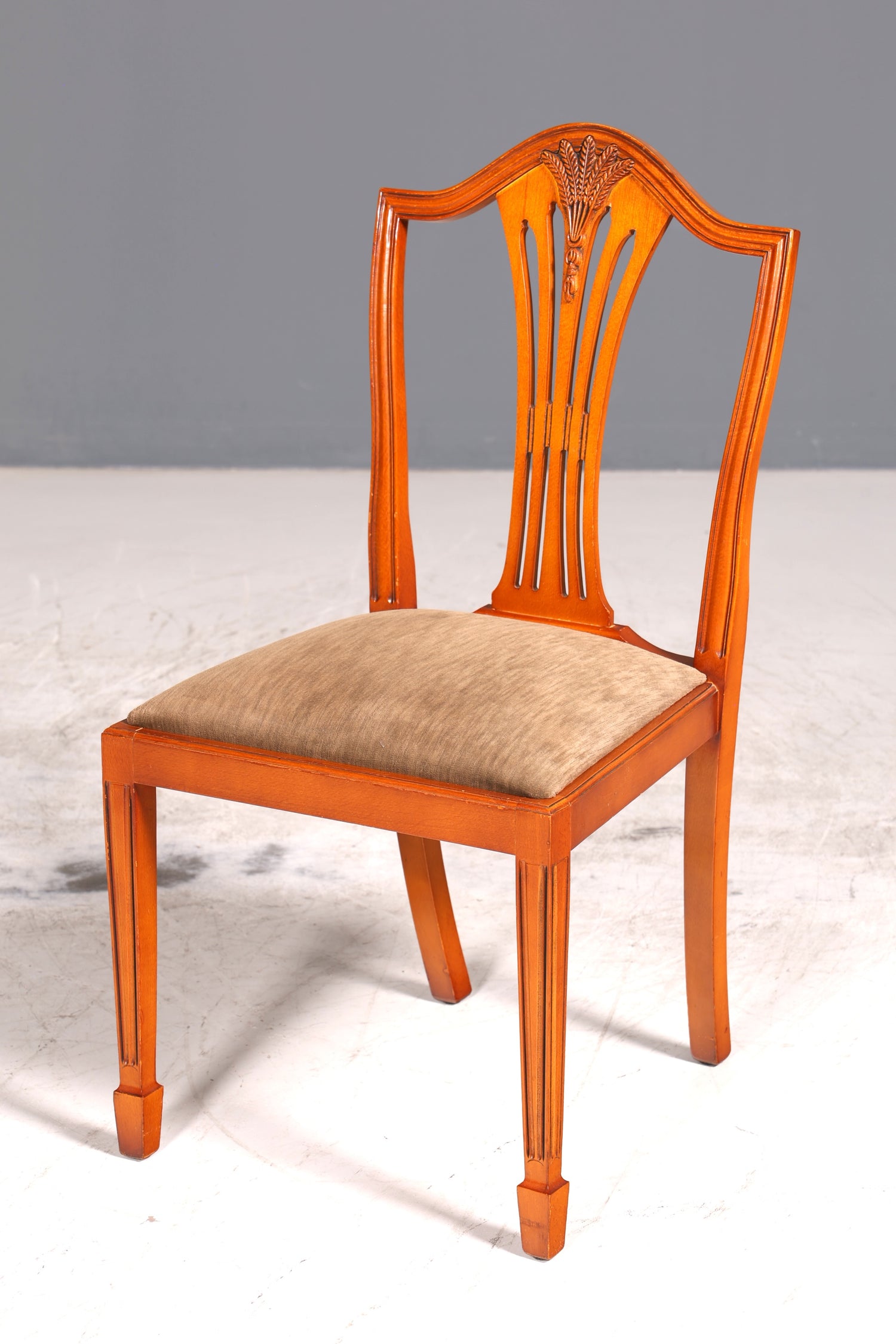 4x Wunderschöne Englische Stühle im Hepplewithe Stil Englisch Dining Chairs Küchenstühle Stuhlset