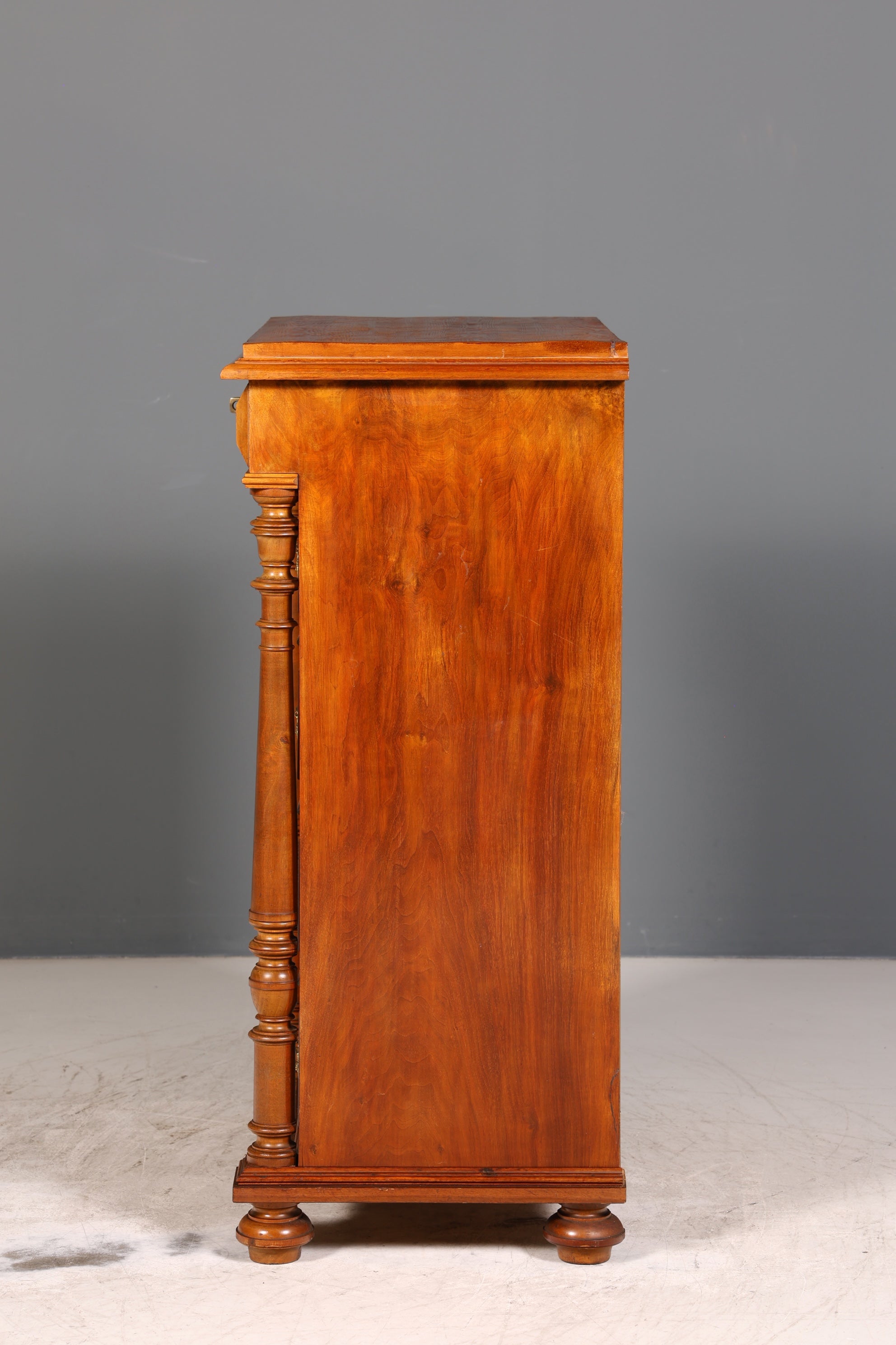 Wunderschönes Gründerzeit Vertiko Louis Philippe Kommode um 1880 Schubladenkommode Chiffoniere