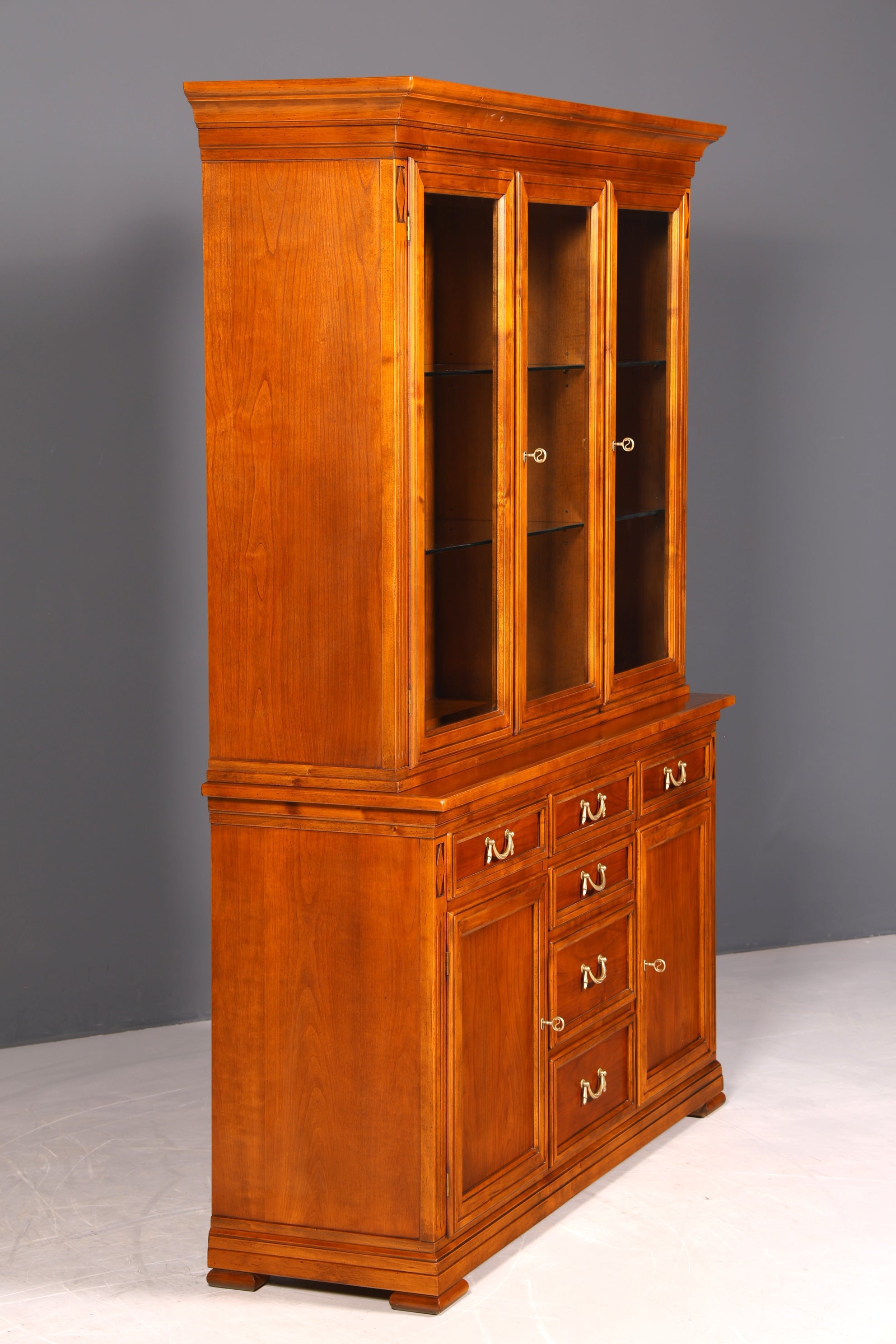 Traumhafte Original Selva Vitrine Antik Stil massiv Holz Buffet Villa Borghese Schrank Bibliothek