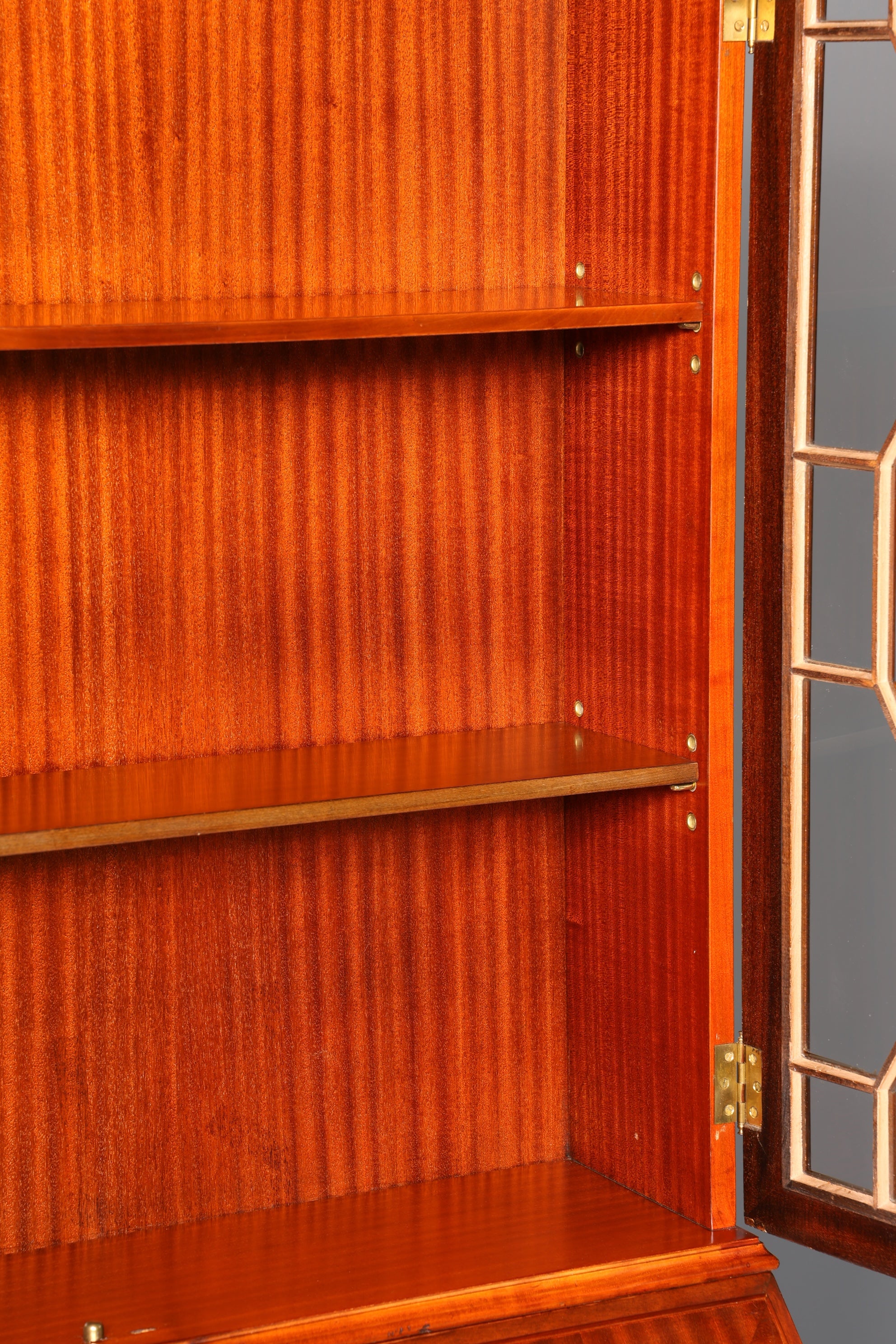 Stilvoller Englischer Sekretär Büro Aufsatzsekretär Antik 60s Vitrinen Schrank UK