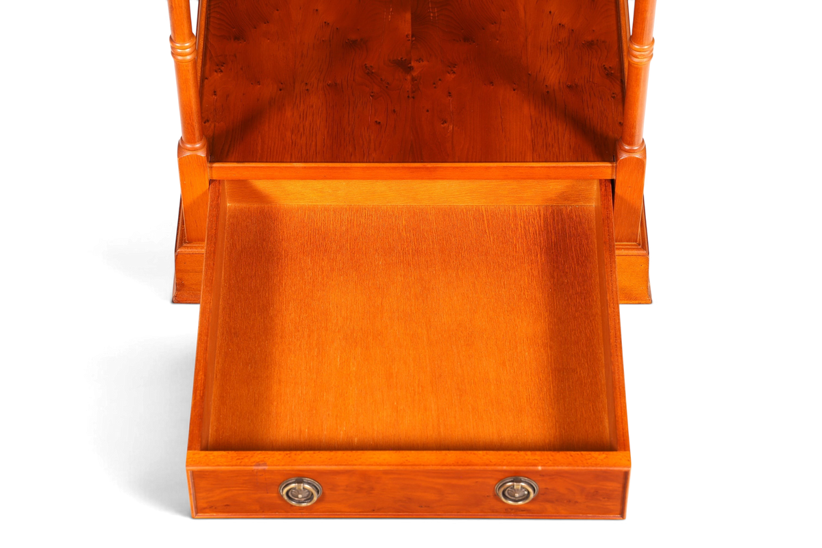 Traumhafter Englischer Antik Couchtisch Beistelltisch Regency Stil Ablagetisch Massivholz