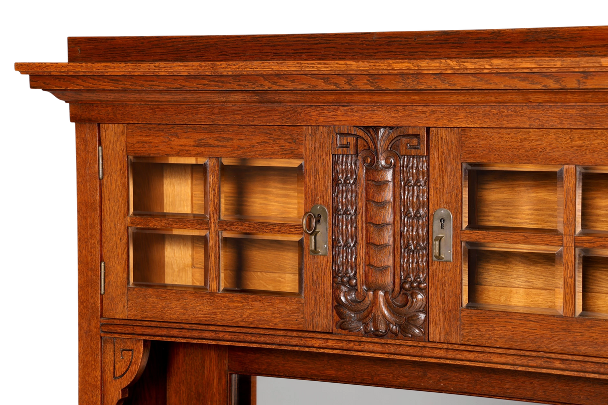 Hauptstadt Möblerei antike Jugendstil Eichenbuffet Vitrine mit kunstvollen Holzschnitzereien und Glaseinsätzen