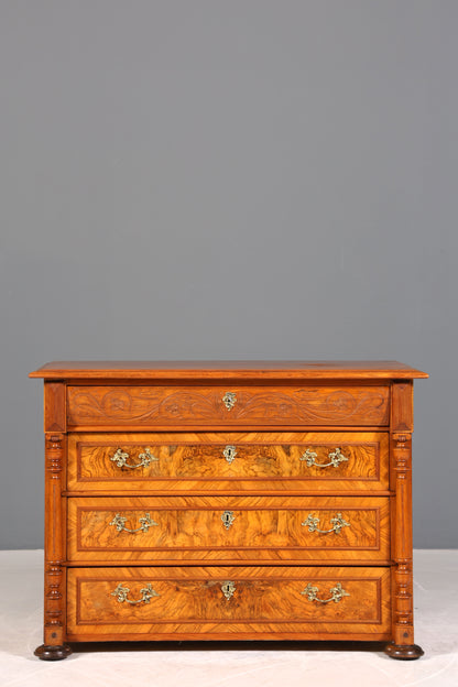 Wunderschöne Gründerzeit Kommode Louis Philippe Vertiko Nussbaum Sideboard um 1880