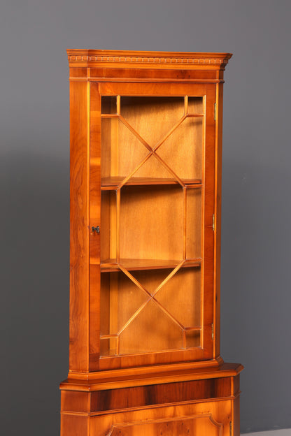 Wunderschöne Englische Eckvitrine Eibe Antik Echt Holz Schrank Eckschrank Glasvitrine Vitrine Vintage