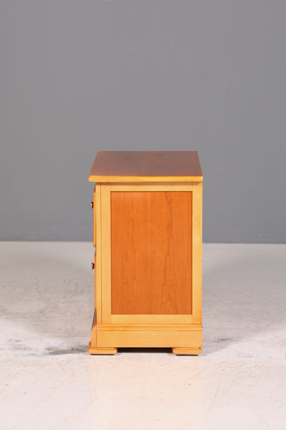 Wunderschöne Kommode der Marke Drexel Heritage Antik Stil Nachttisch USA Schlafzimmer Kommode 2 von 3