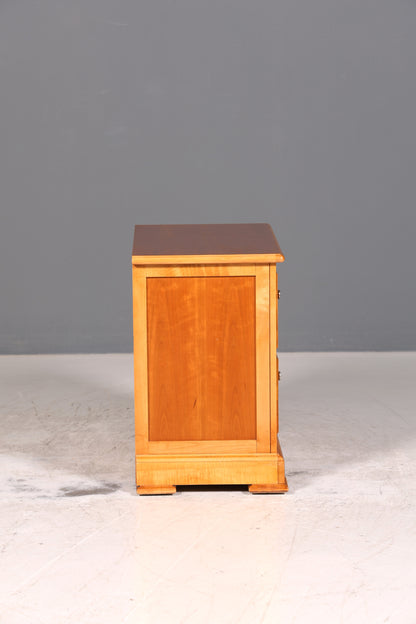 Wunderschöne Kommode der Marke Drexel Heritage Antik Stil Nachttisch USA Schlafzimmer Kommode 3 von 3