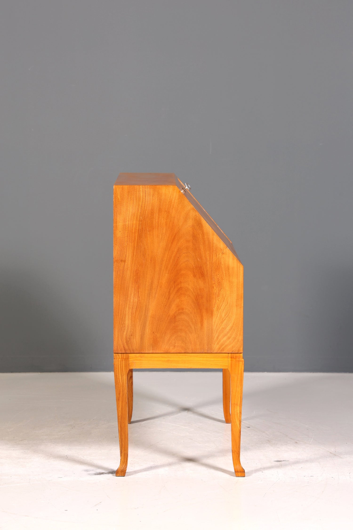 Wunderschöner Sekretär um 1930 Büro Kommode Schreibkommode Kirschholz Schreibtisch